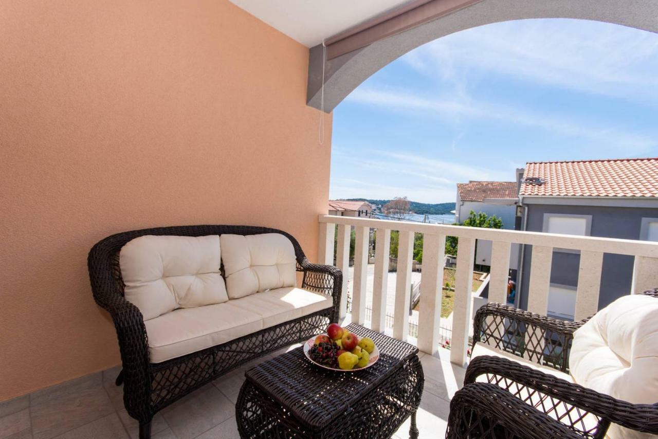 Villa Bozana Trogir Extérieur photo